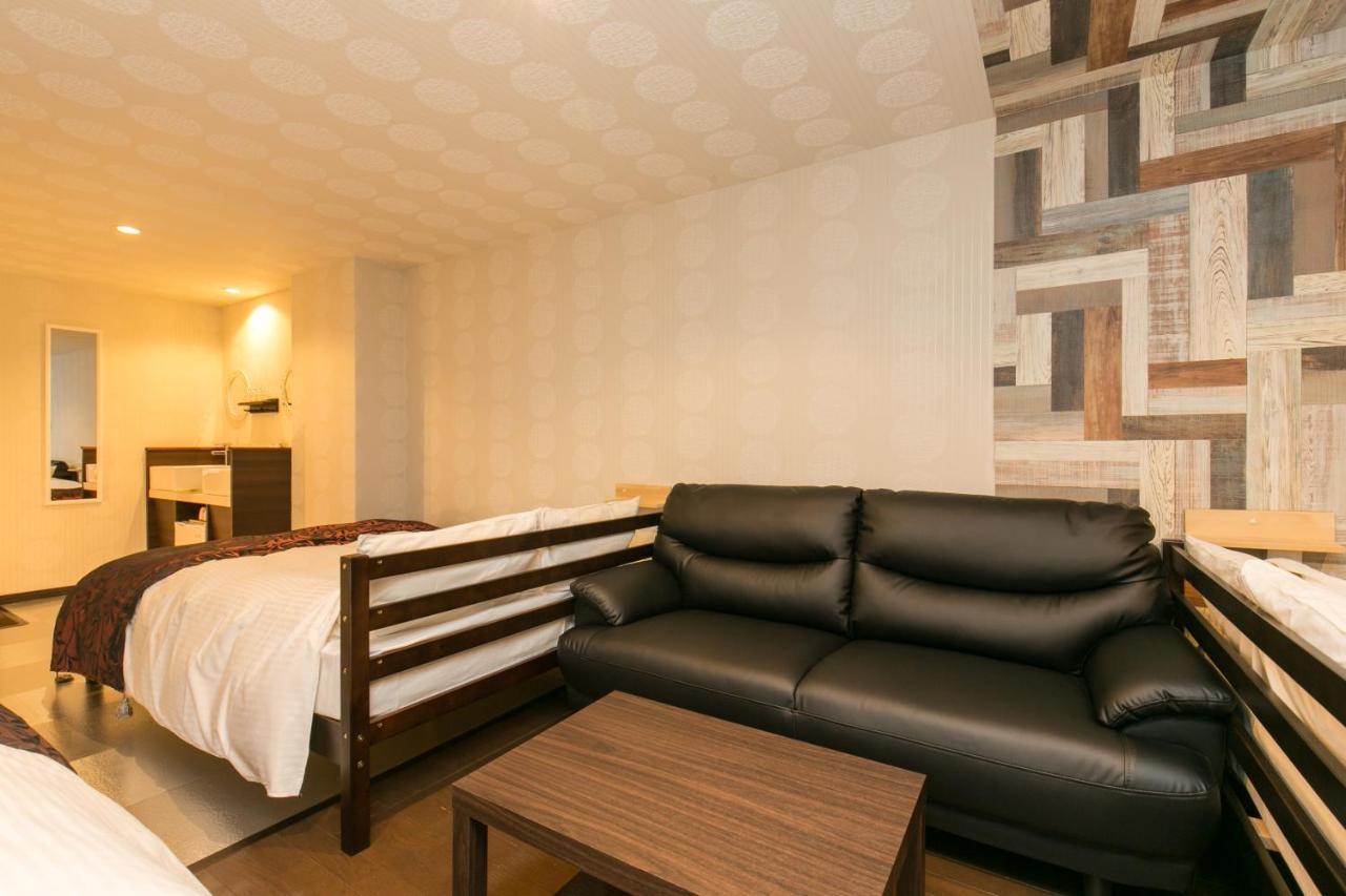 R Hotel Chiba Sta 1Min 2019 Open Exteriér fotografie